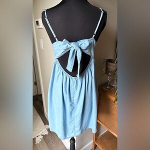 Women’s SO Jean mini dress with open bow tie back and spaghetti straps- size M